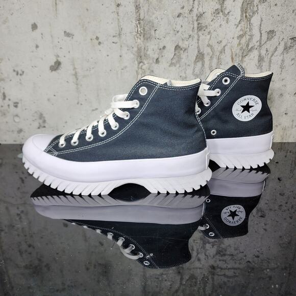 New Converse Chuck Taylor Lugged 2.0 High Top Size 11 - Picture 1 of 5